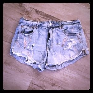 Embroidered Short Shorts
